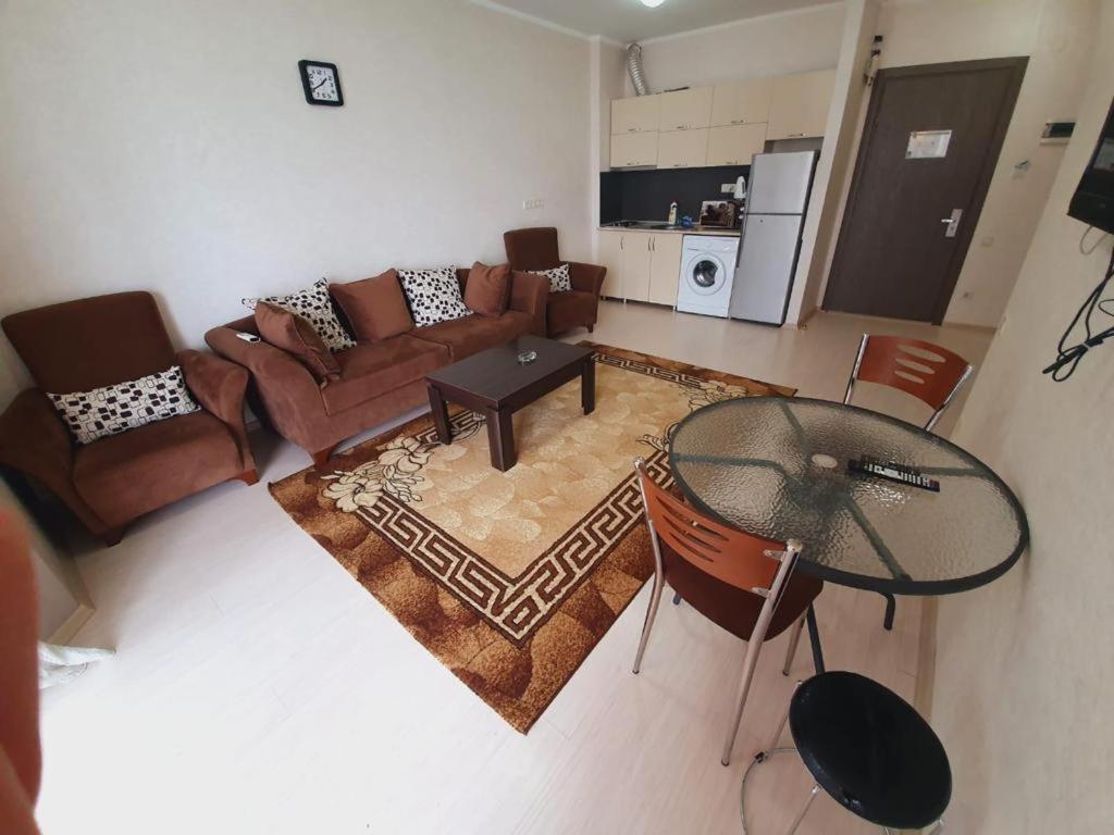 Luxury Apartments Batumi Exterior photo