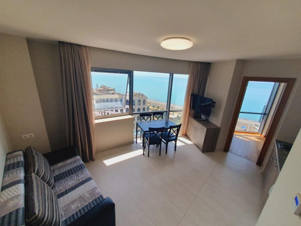 Luxury Apartments Batumi Exterior photo