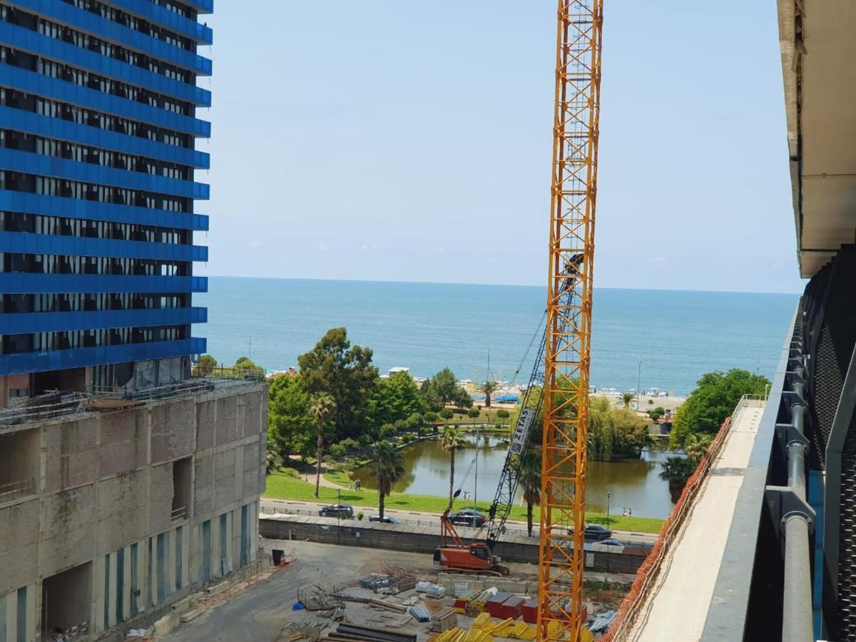 Luxury Apartments Batumi Exterior photo