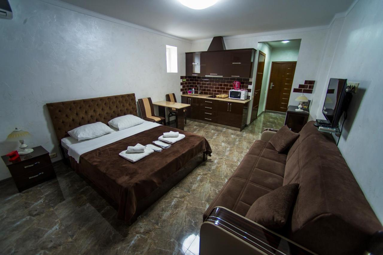 Luxury Apartments Batumi Exterior photo