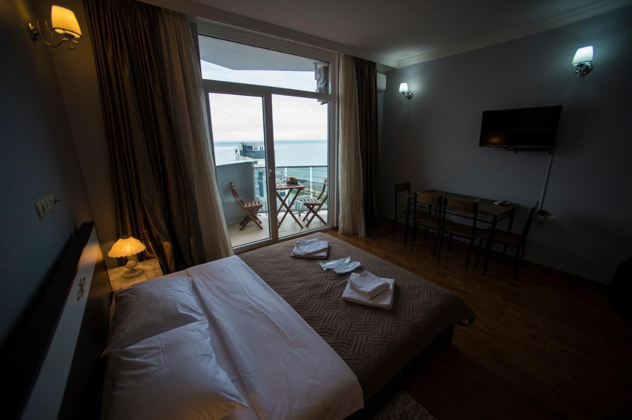 Luxury Apartments Batumi Exterior photo