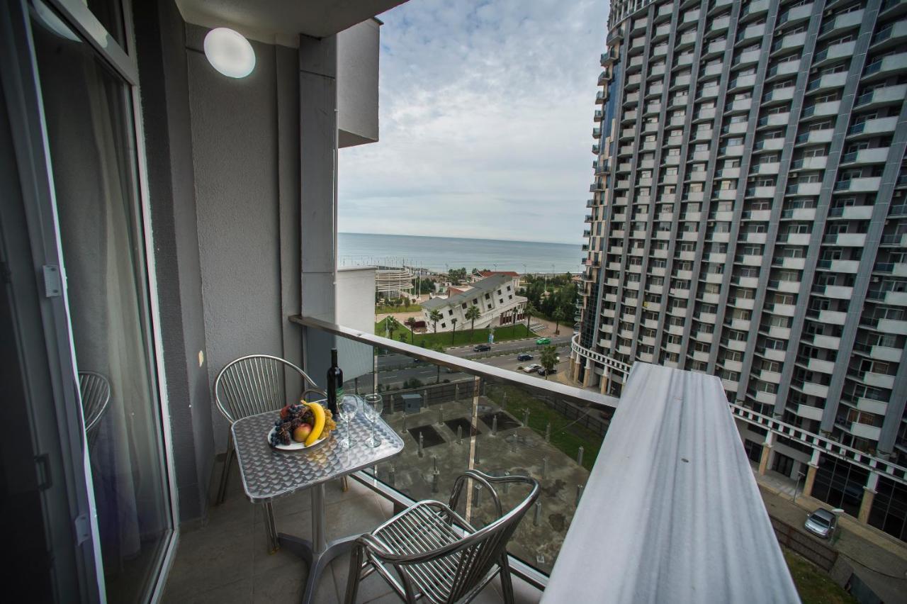 Luxury Apartments Batumi Exterior photo