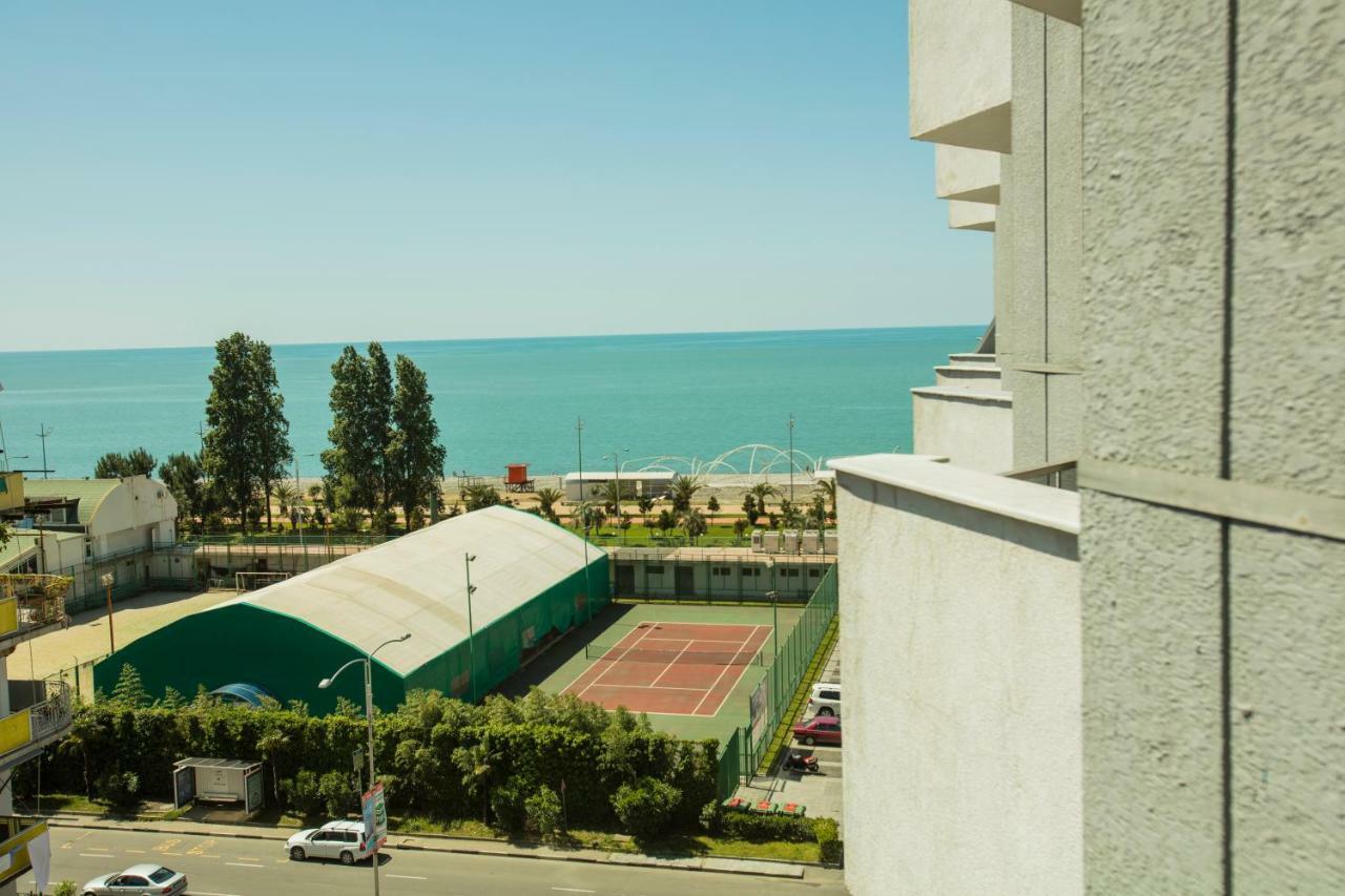 Luxury Apartments Batumi Exterior photo