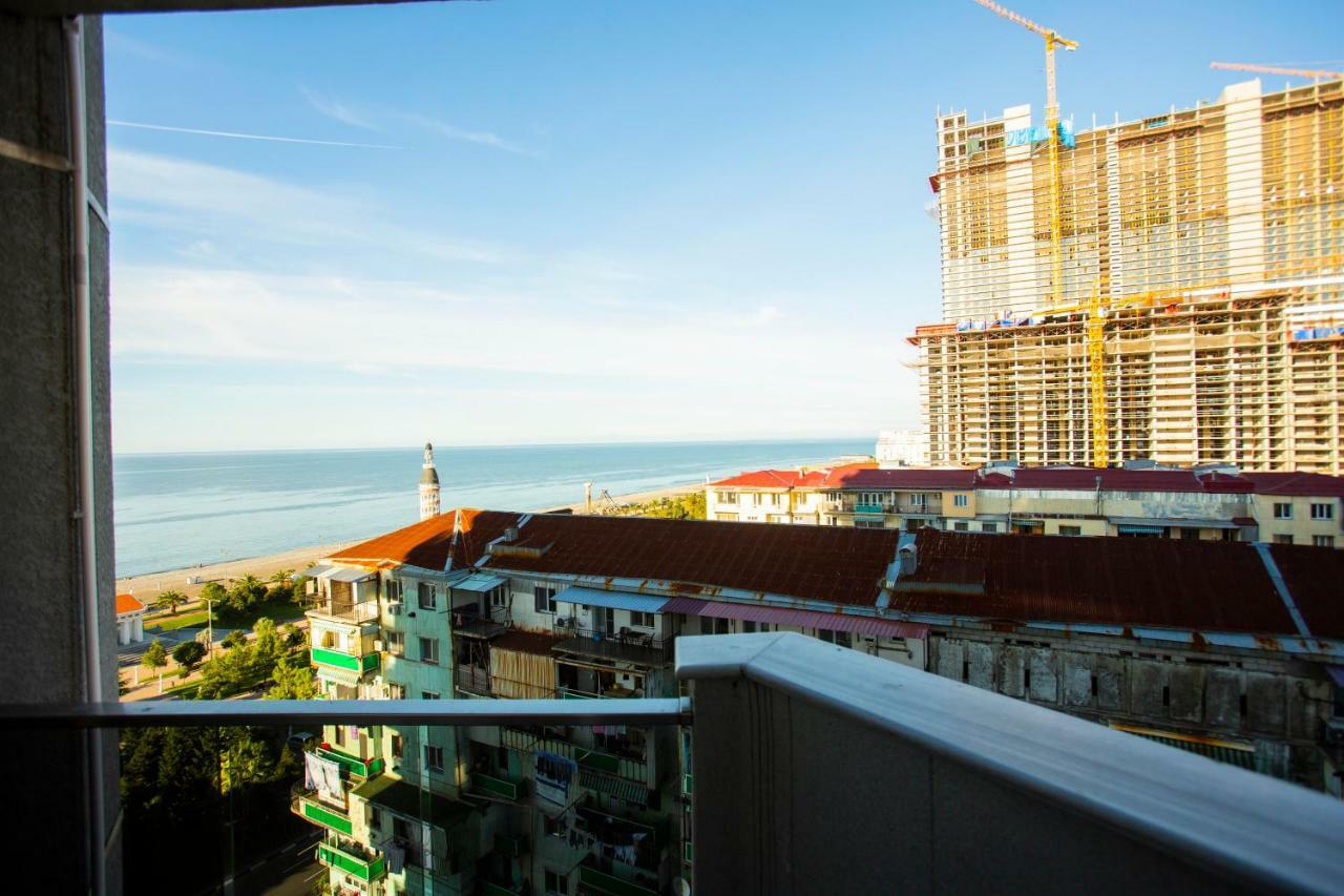 Luxury Apartments Batumi Exterior photo