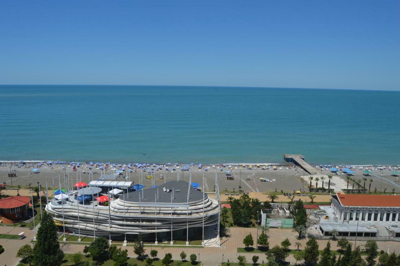 Luxury Apartments Batumi Exterior photo