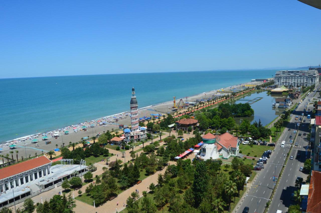 Luxury Apartments Batumi Exterior photo